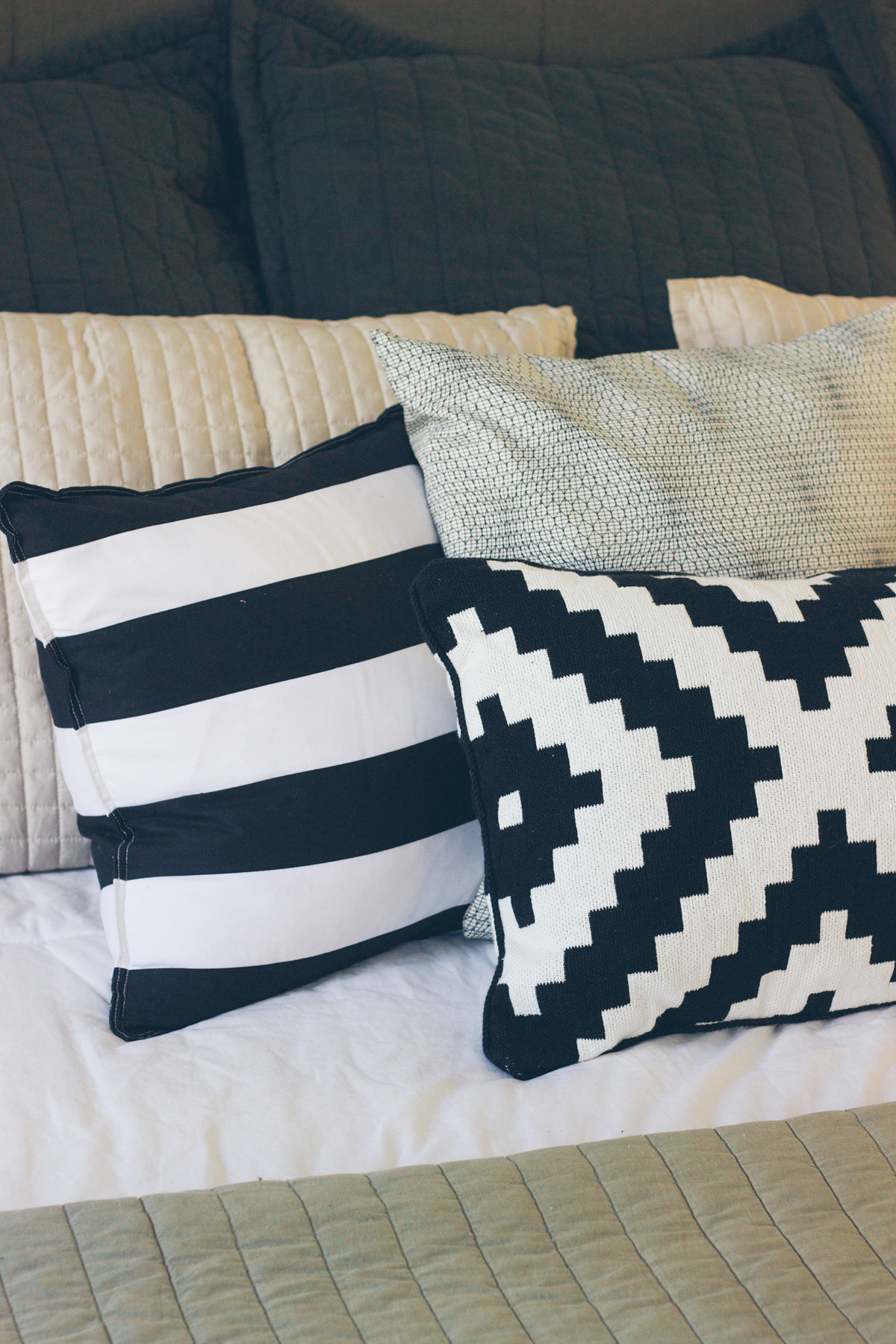 crate and barrel striped pillow