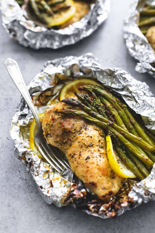 lemon and chicken asparagus packets