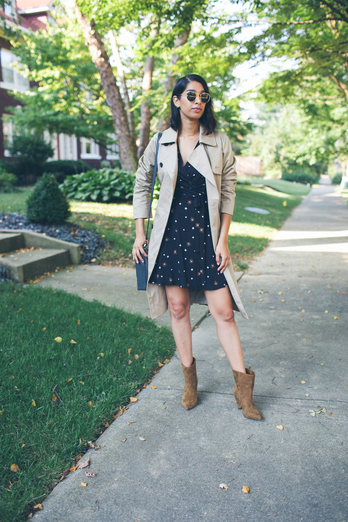 how to style a trench coat 