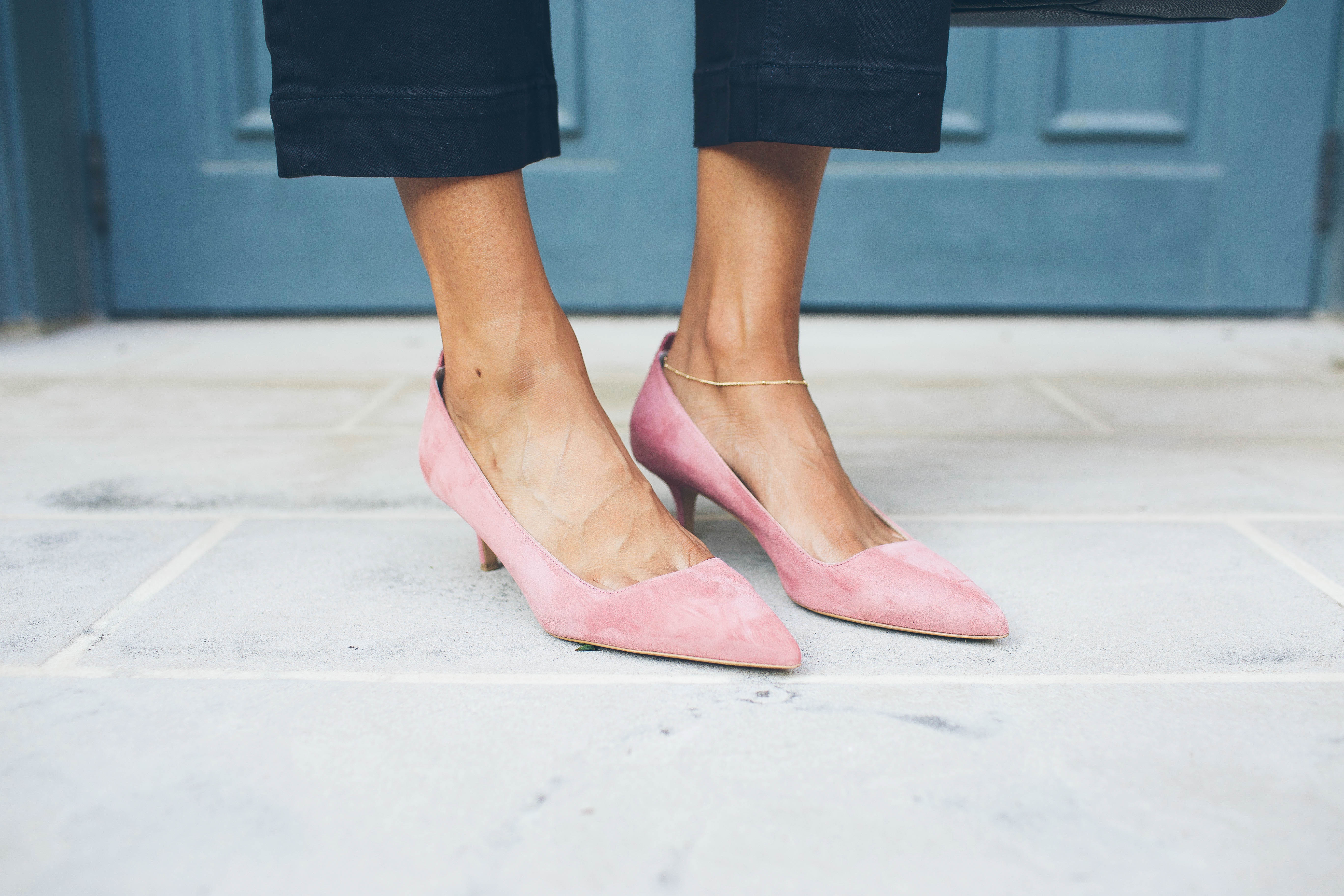 everlane pink heels